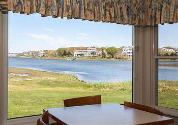 Harbor Resort West Yarmouth