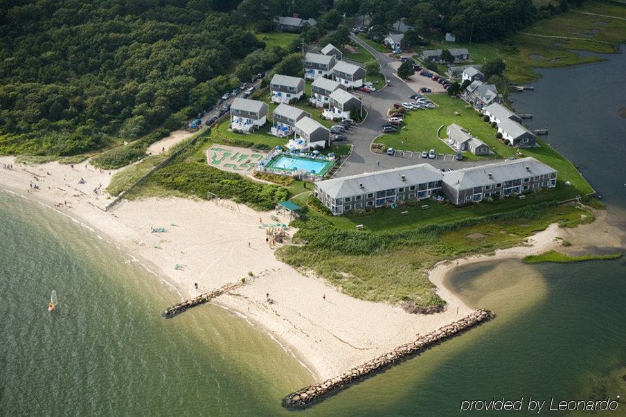 Harbor Resort